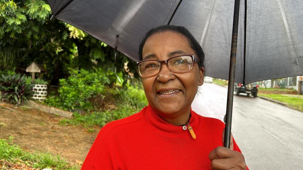 Dona de casa Alice Macedo: “Precisamos que a prefeitura dê uma boa caprichada na iluminação pública”