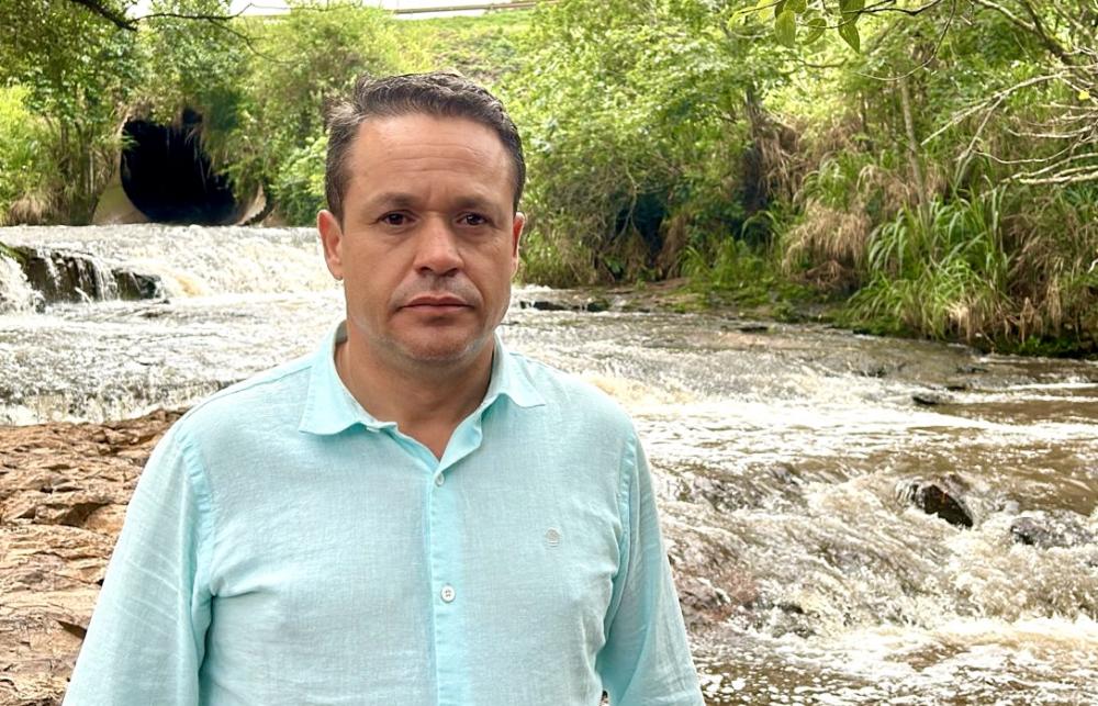 O advogado Antenor Marcos Mateus é presidente do bairro