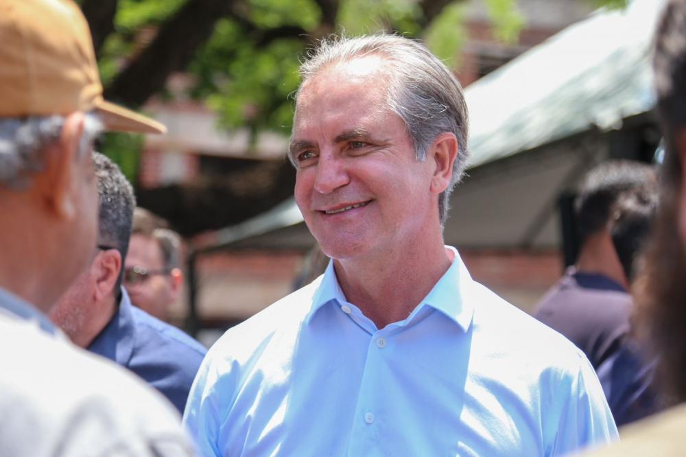 prefeito de maringá ulisses maia